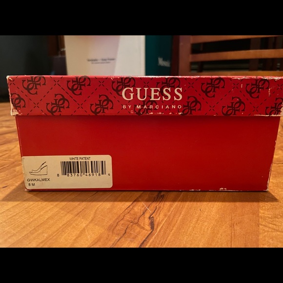 NWT Guess by Marciano wedges - Picture 4 of 4